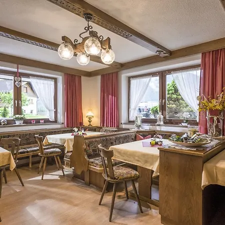 Gaestehaus Gisela 3* Bruck am Ziller