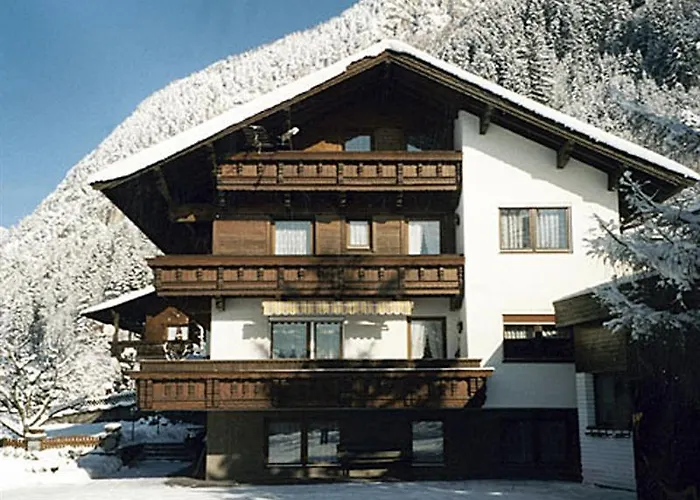 Gaestehaus Gisela 招待所 Bruck am Ziller