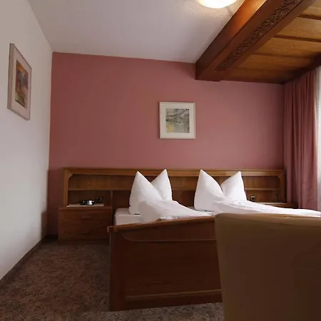 بيت ضيافة Gaestehaus Gisela Bruck am Ziller